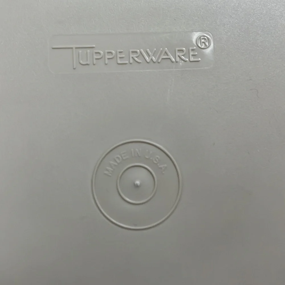 Tupperware set of 2  sandwich containers